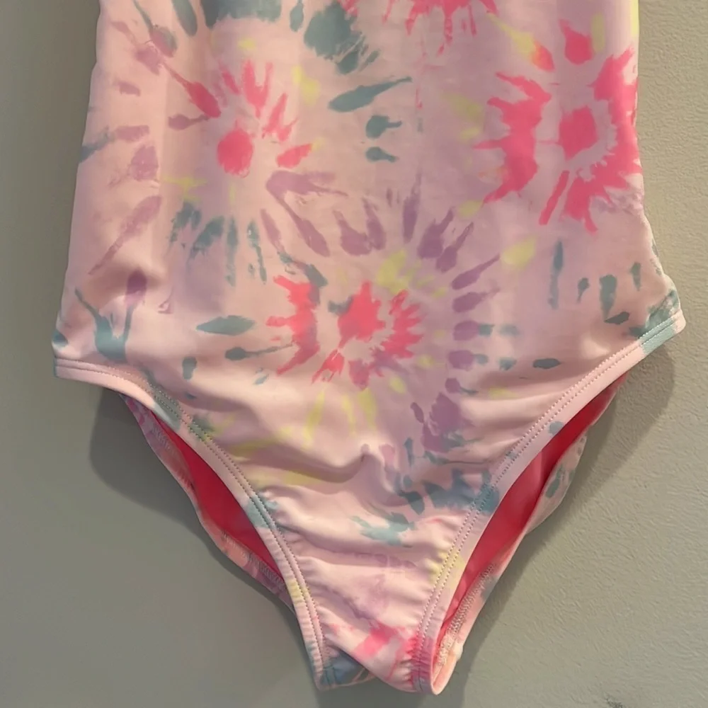 GAP Girls one piece bathing suit.